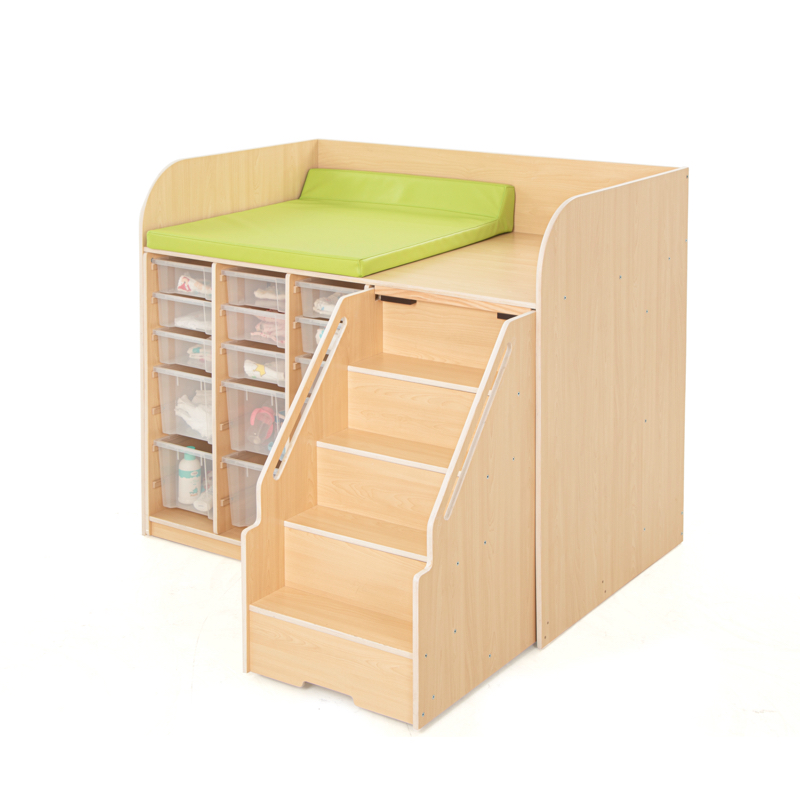 Wickelstation Owlaf Version A, Treppe re./li.