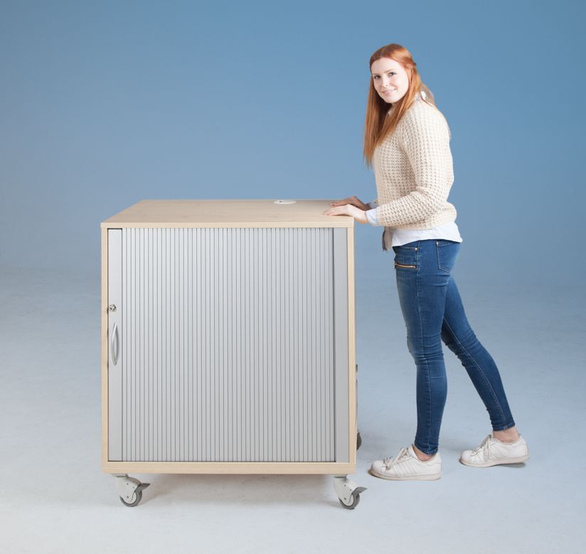 Multifunktionaler Computerwagen