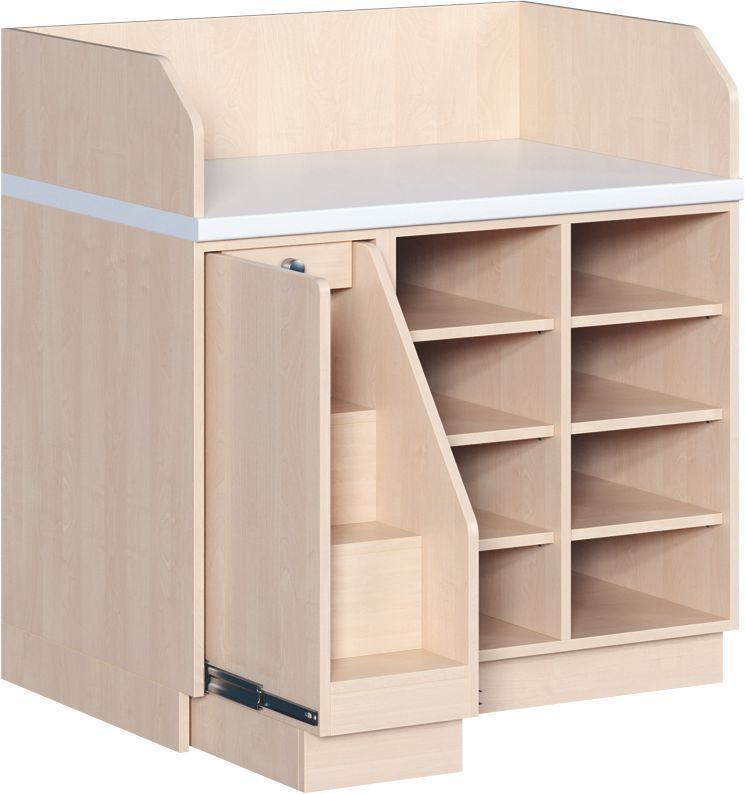 Wickelkommode mit Regalen, Treppe li., Tiefe 71 cm